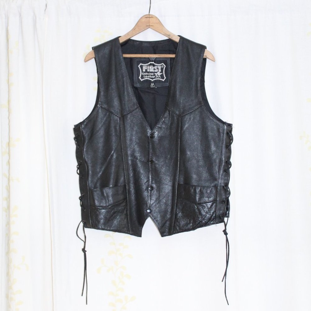 First Genuine Leather Black Snap Lace Up Motorcycle Vest Men's 42